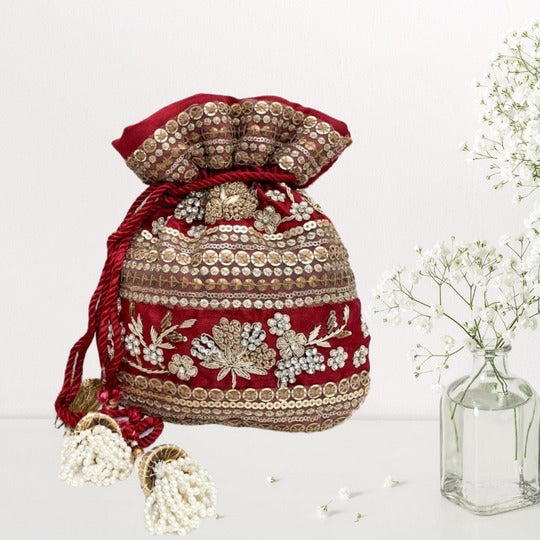 How to Style a Potli Clutch for Traditional and Modern Outfits