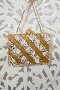 Budget-Friendly Wedding Clutches That Look Luxurious