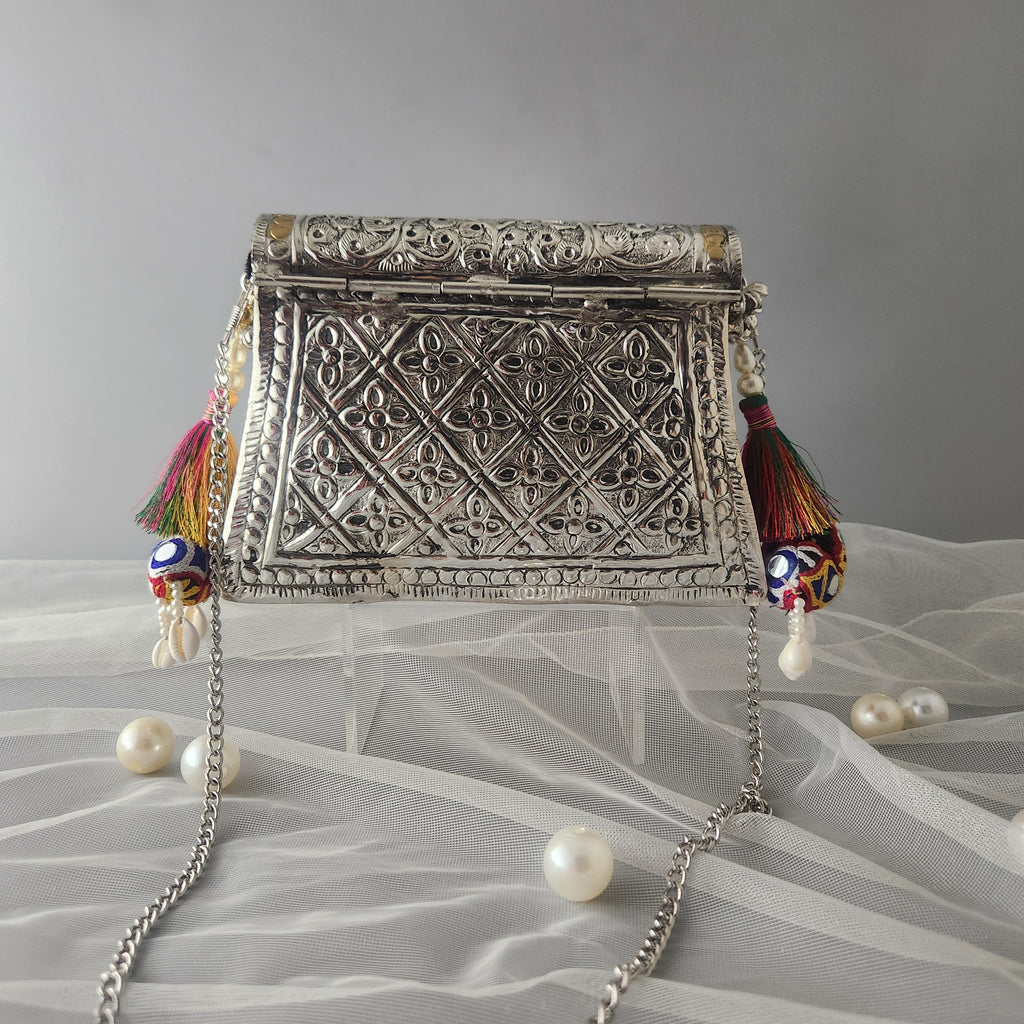 Regal Heirloom Metal Clutch