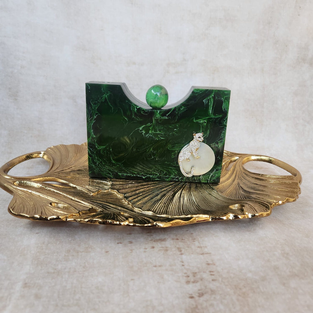 Jade – Sculptural Resin Table Clutch
