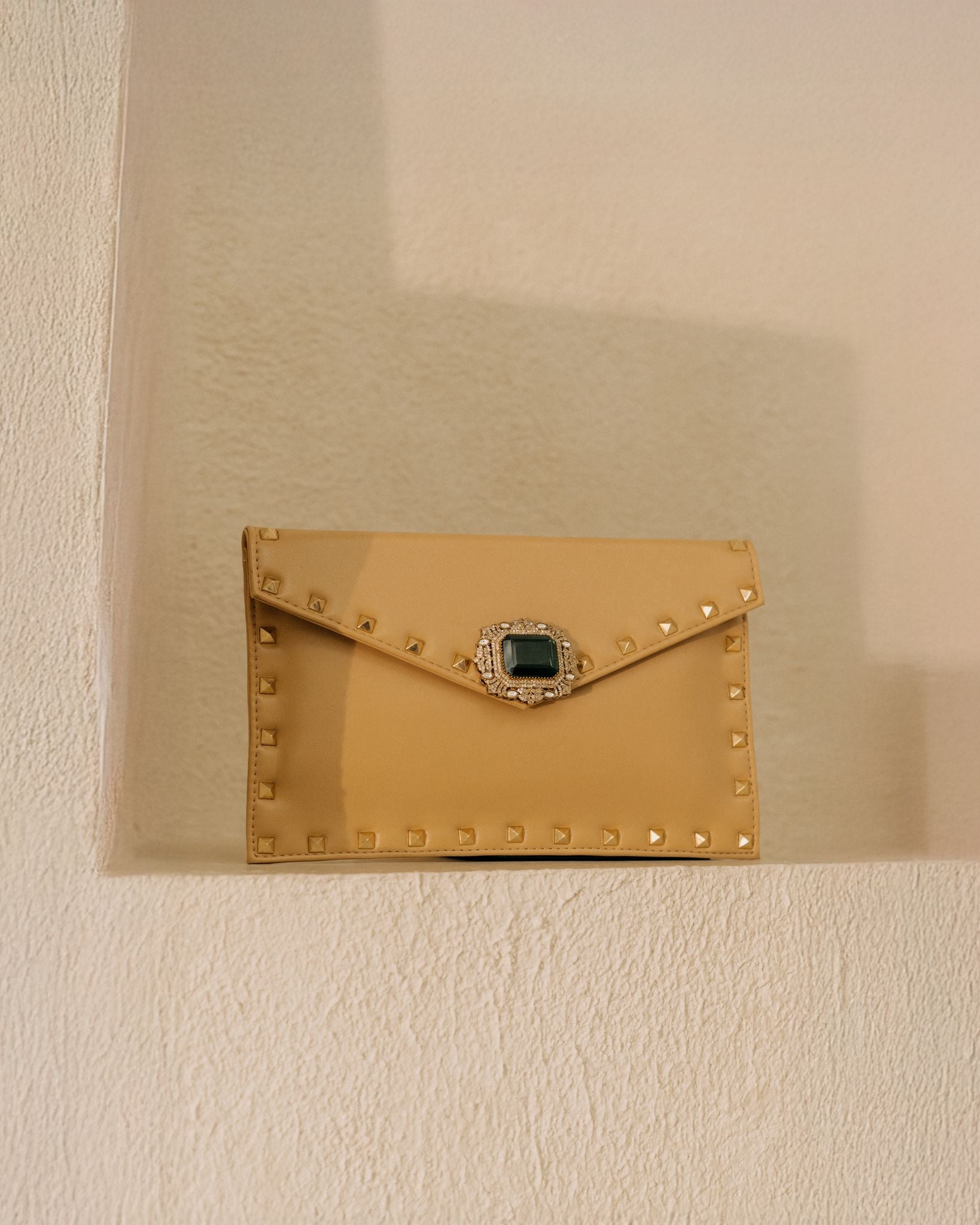 The Prestige Clutch