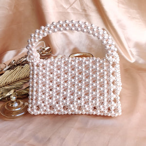 The TRIANGLE Pearl Bag