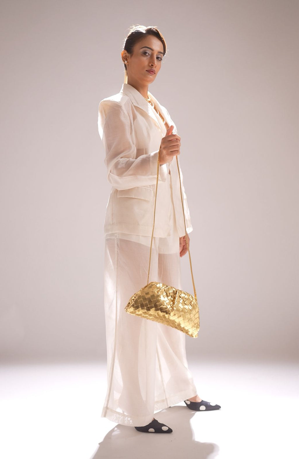 The Solis Woven Luxe Shoulder Bag