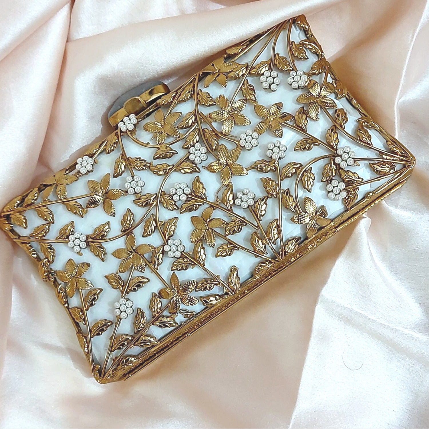 Buy Taj Clutch Online 