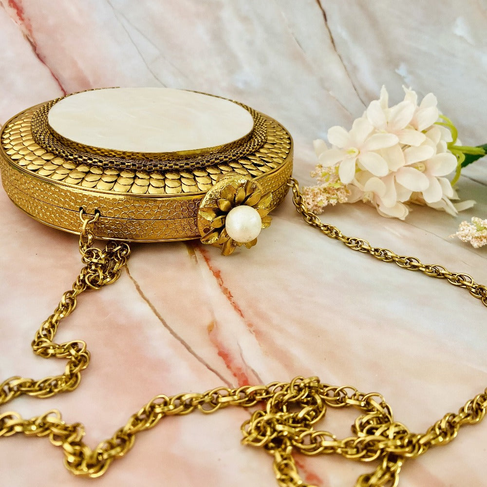 affordable clutches for weddings