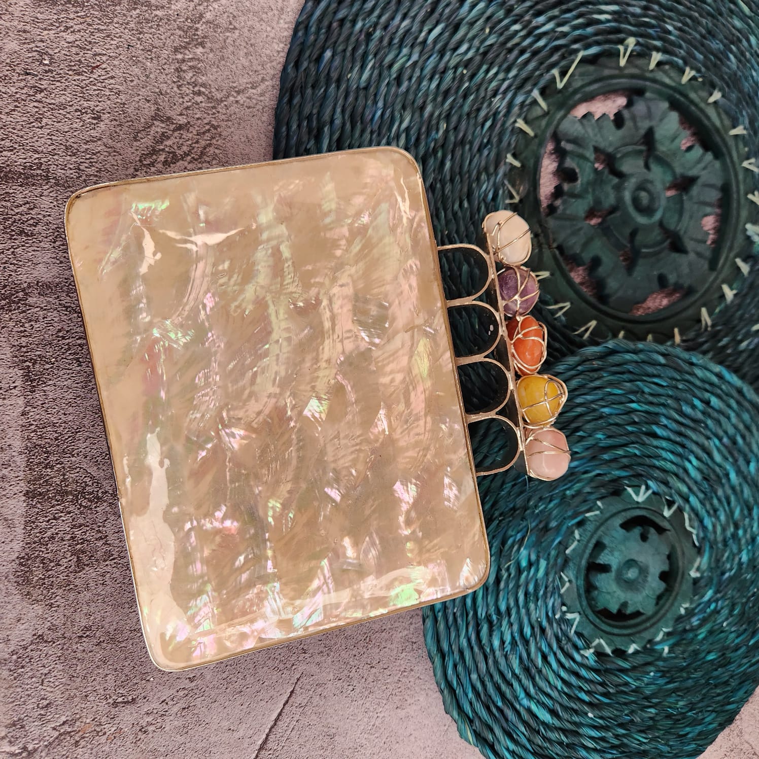 The MALAHA Clutch
